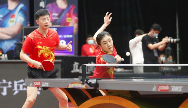 开云网站-直通德班看什么?看谁能直通,看谁能杀出一条血路