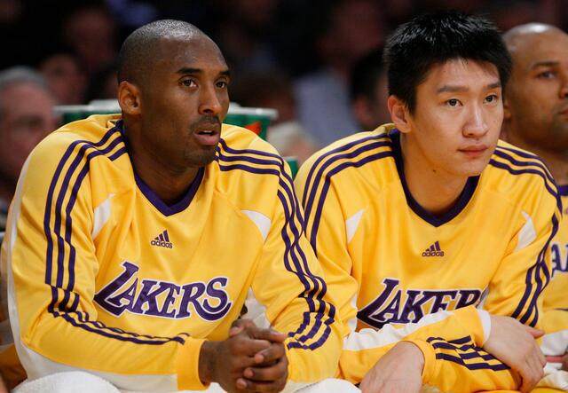 开云下载-退役后仍践行曼巴精神 孙悦:科比影响很多人一生