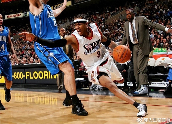 开云下载-艾弗森评最难防球员:不是科比,也不是麦迪,而是他|史蒂夫·纳什|科比·布莱恩特|特雷西·麦克格雷迪|投篮|科比-布莱恩特_新浪体育_新浪新闻