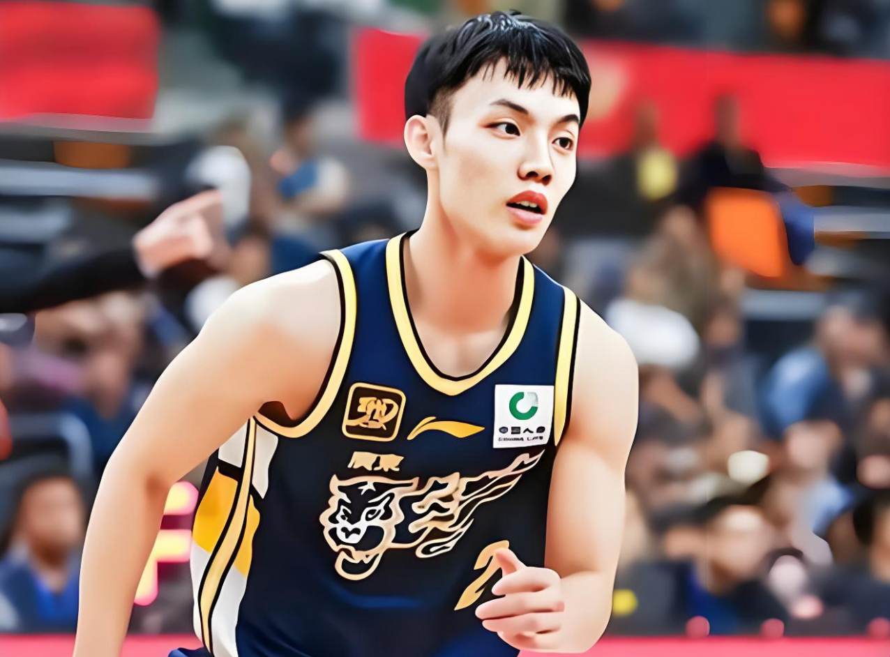 开云线上入口-广东队迎来好消息！徐杰恢复良好，目前已结束休假，投入训练之中