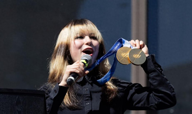 开云线上入口-刘美贤衣锦还乡:我爱奥克兰! 已退出世锦赛未来两个月有26场商演|冬奥会|美国|米兰冬奥会|花样滑冰|米兰_新浪体育_新浪新闻