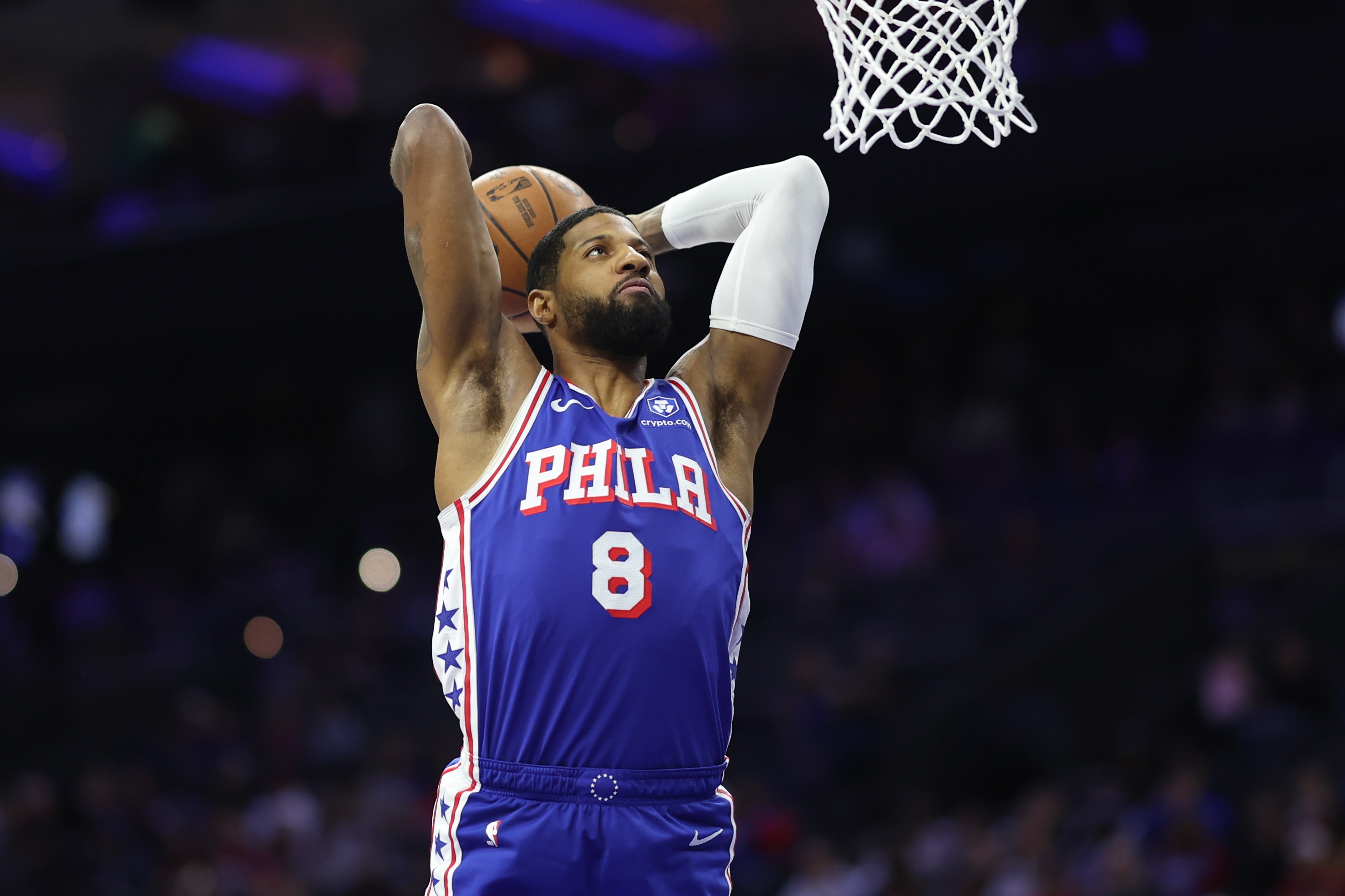 开云下载-纳斯:乔治展现个人出色的领导力 展示了自己多样的进攻手段